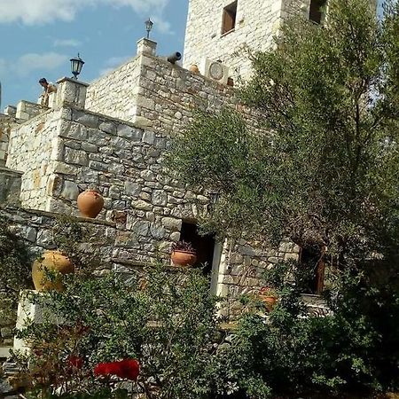 Charouda Stone Tower Pyrgos Dirou Exterior foto
