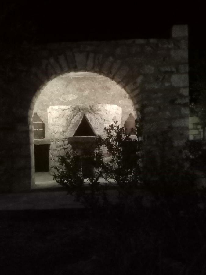 Charouda Stone Tower Pyrgos Dirou Exterior foto